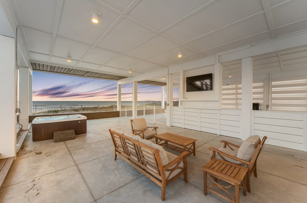 840 Gorrie Dr, Saint George Island FL  32328-2908 exterior