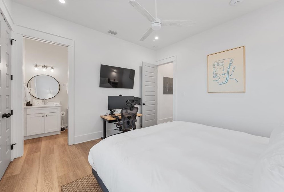 840 Gorrie Dr, Saint George Island FL  32328-2908 exterior