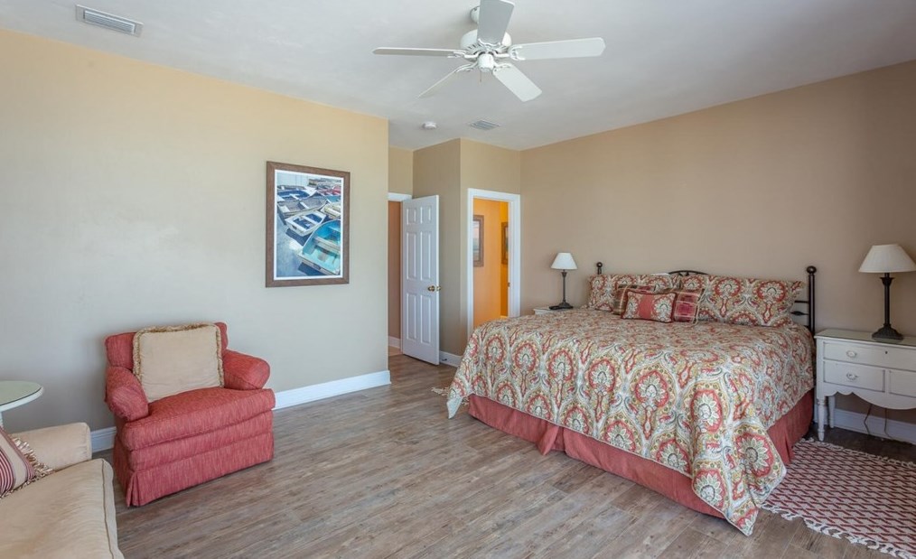 1846 Sunset Dr, Saint George Island FL  32328-3120 exterior