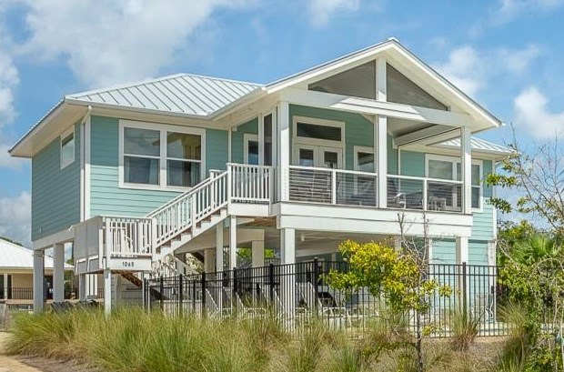 1065 W Gulf Beach Dr, Saint George Island, FL 32328