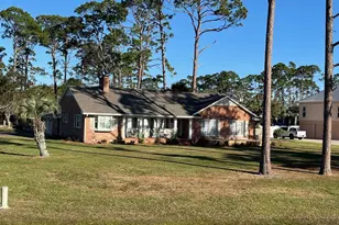 2101 Constitution Dr, Port Saint Joe, FL 32456 - Photo 4