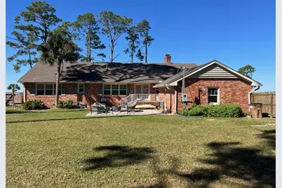 2101 Constitution Dr, Port Saint Joe, FL 32456 - Photo 18