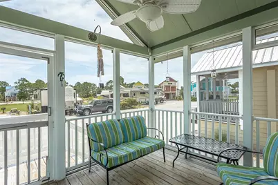 819 Haven Ct, Carrabelle, FL 32322 - Photo 6