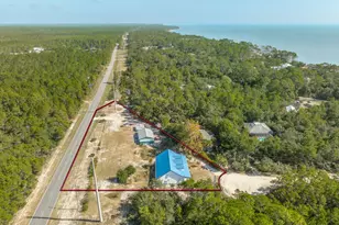 34 Hammock Cove Rd, Eastpoint, FL 32328 - Photo 4