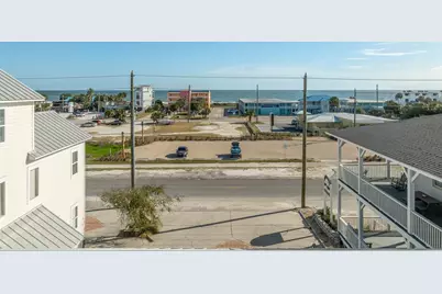 123 W Gulf Beach Dr, Saint George Island, FL 32328 - Photo 4