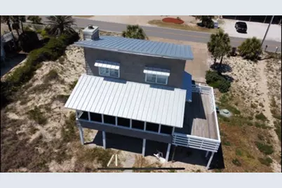 864 W Gorrie Dr, Saint George Island, FL 32328 - Photo 10