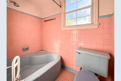 52 17th St, Apalachicola, FL 32320 - Photo 14