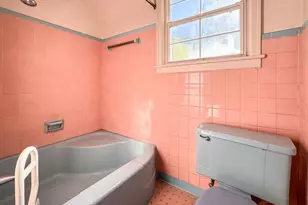 52 17th St, Apalachicola, FL 32320 - Photo 14