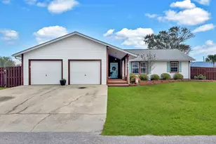 420 Texas Dr, Mexico Beach, FL 32456 - Photo 2