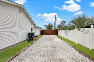 420 Texas Dr, Mexico Beach, FL 32456 - Photo 42