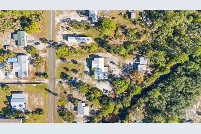 216 Whiting St, Port Saint Joe, FL 32456 - Photo 6