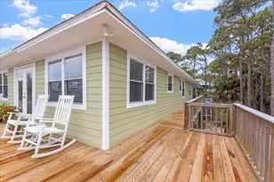 549 Gulf Beach Dr, Saint George Island, FL 32328 - Photo 4