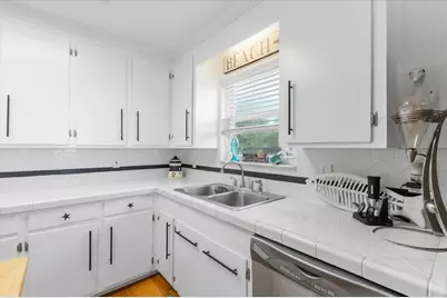 549 Gulf Beach Dr, Saint George Island, FL 32328 - Photo 14