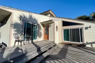 1201 Avocet Ln, Saint George Island, FL 32328 - Photo 4