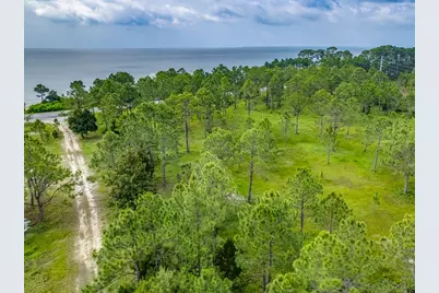 2667 Hwy 98 W, Carrabelle, FL 32322 - Photo 14