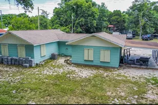 1012 N W Ave C, Carrabelle, FL 32322 - Photo 10