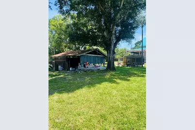 1012 NW Ave C, Carrabelle, FL 32322 - Photo 6