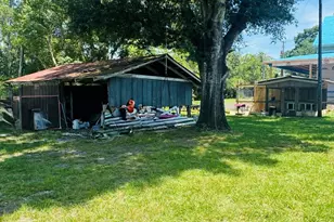 1012 N W Ave C, Carrabelle, FL 32322 - Photo 6