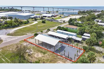 461 Angel Fish St, Port Saint Joe, FL 32456 - Photo 6