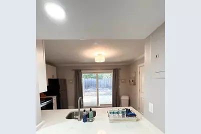 510 W 8th St #1,2,3,4, Carrabelle, FL 32322 - Photo 6