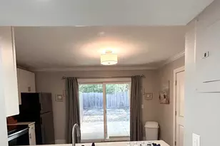 510 W 8th St, Carrabelle, FL 32322 - Photo 6