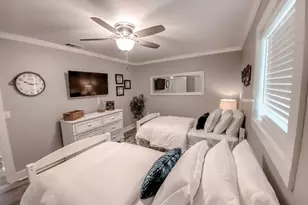 510 W 8th St, Carrabelle, FL 32322 - Photo 22