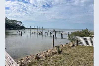 515 W Sawyer St, Saint George Island, FL 32328 - Photo 34