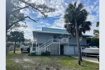 515 W Sawyer St, Saint George Island, FL 32328 - Photo 2