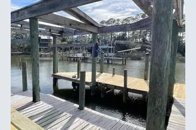 515 W Sawyer St, Saint George Island, FL 32328 - Photo 38