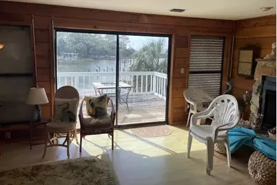 515 W Sawyer St, Saint George Island, FL 32328 - Photo 14