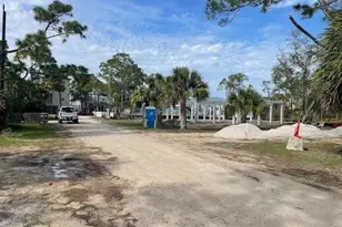 515 W Sawyer St, Saint George Island, FL 32328 - Photo 4