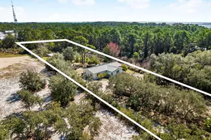 34 S Bay Shore Dr, Eastpoint, FL 32328 - Photo 6