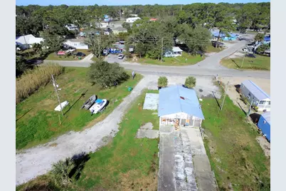 326 Patton Dr, Eastpoint, FL 32328 - Photo 6