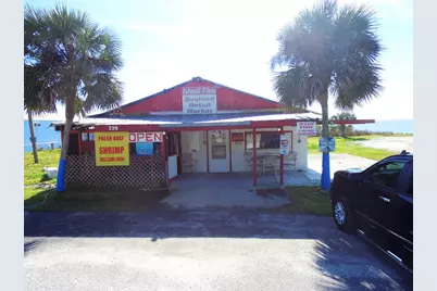 326 Patton Dr, Eastpoint, FL 32328 - Photo 2