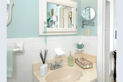 142 4th St, Apalachicola, FL 32320 - Photo 22