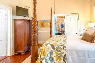 142 4th St, Apalachicola, FL 32320 - Photo 16