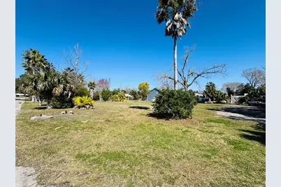99 11th St, Apalachicola, FL 32320 - Photo 12