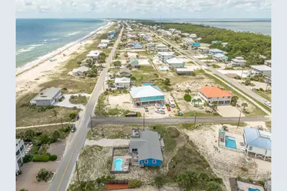 901 E Gorrie Dr, Saint George Island, FL 32328 - Photo 22