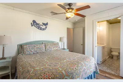 901 E Gorrie Dr, Saint George Island, FL 32328 - Photo 14