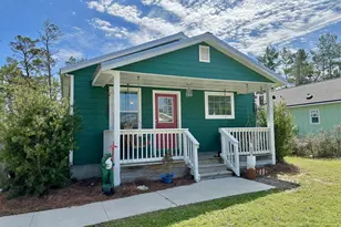 1727 Landing St, Carrabelle, FL 32322 - Photo 2