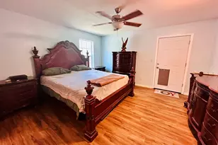 1727 Landing St, Carrabelle, FL 32322 - Photo 32