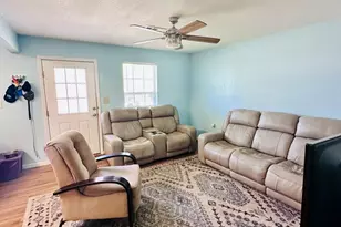 1727 Landing St, Carrabelle, FL 32322 - Photo 18