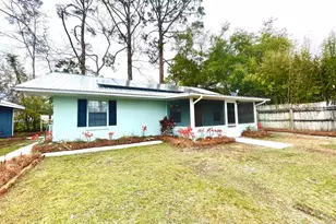443 Boatwright St, Eastpoint, FL 32328 - Photo 2
