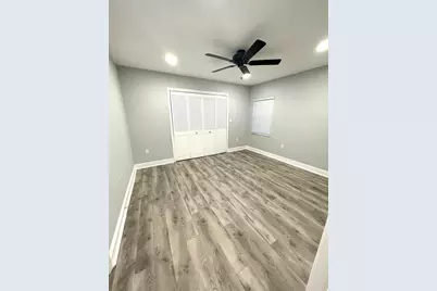 443 Boatwright St, Eastpoint, FL 32328 - Photo 16