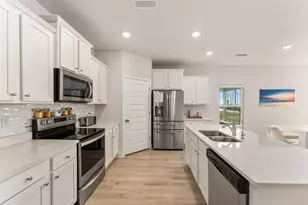 396 Sea Grv Wy, Port Saint Joe, FL 32456 - Photo 8