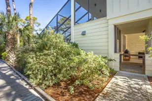 1639 Wayfarers Ct, Saint George Island, FL 32328 - Photo 20