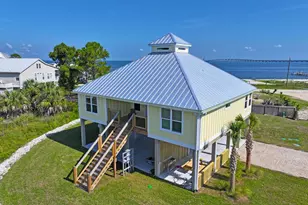 312 Bledsoe St, Saint George Island, FL 32328 - Photo 2