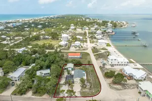 400 Mccloud St, Saint George Island, FL 32328 - Photo 6