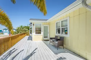 400 Mccloud St, Saint George Island, FL 32328 - Photo 26