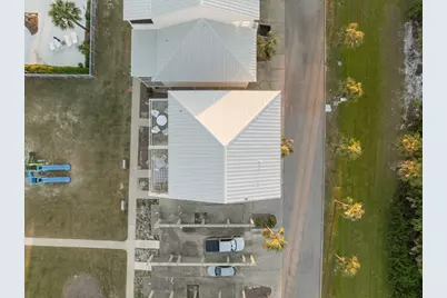 622 Sea Cliff Dr Unit #27, Port Saint Joe, FL 32456 - Photo 34